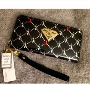 Babyphat Wristlet Wallet!!!